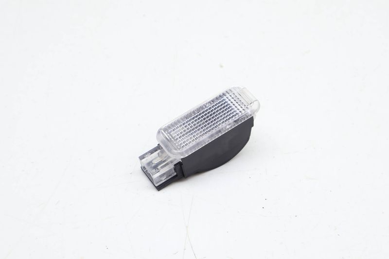 Interior Light 4B0947415A — Used (SKU 702528)
