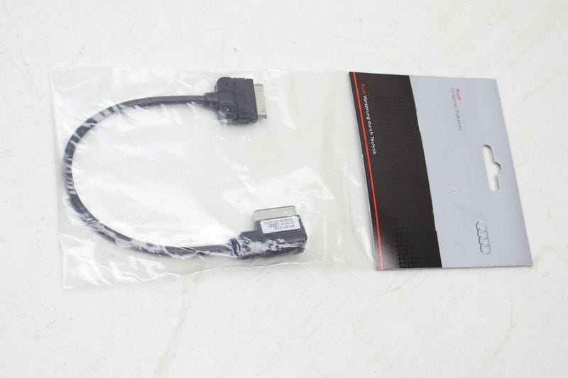 Ipod / Iphone MMI Cable 4F0051510K — Used (SKU 702484)
