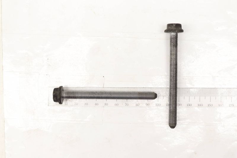 M8X90 Screw / Bolt Set (2) N10610001 — Used (SKU 511106)