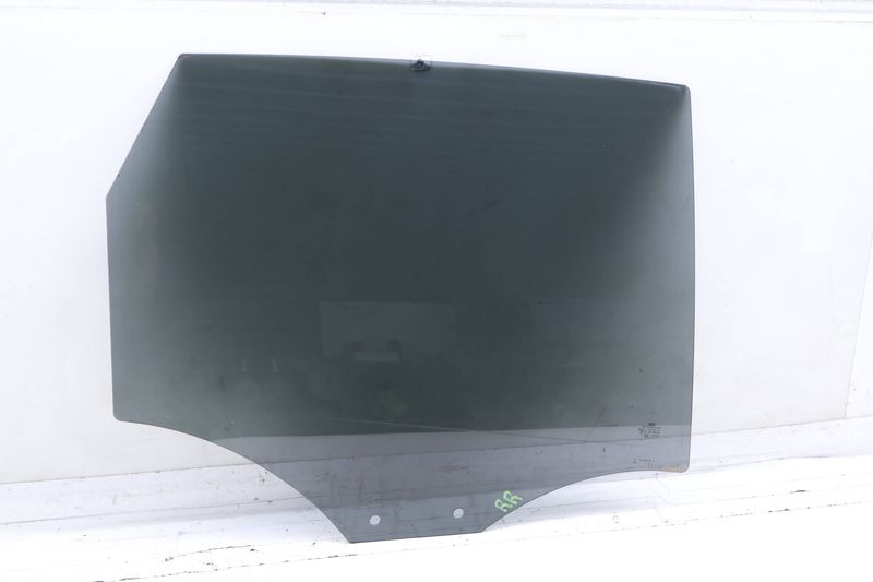 Door Window Glass 8R0845206G — Used (SKU 702735)