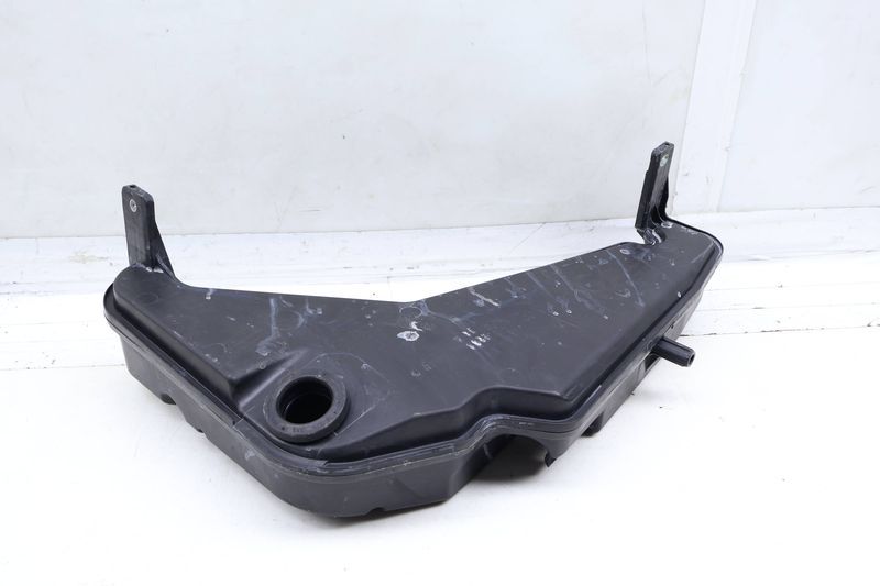 Windshield Washer Reservoir / Tank 8R0955453C — Used (SKU 702840)