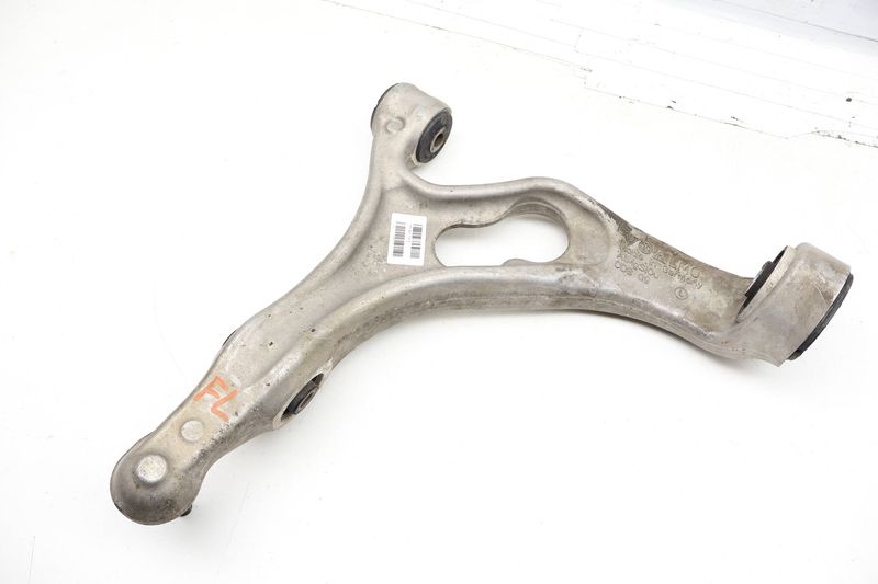 Lower Control Arm 7P0407151E — Used (SKU 720958)
