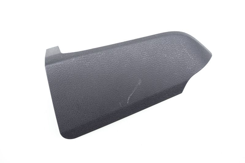 Seatbelt / Seat Belt Cover Trim 4L0882327A — Used (SKU 720641)
