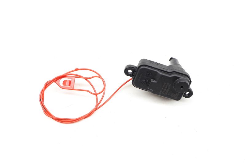 Gas / Fuel Door Lock Actuator 4L0862153D — Used (SKU 720610)