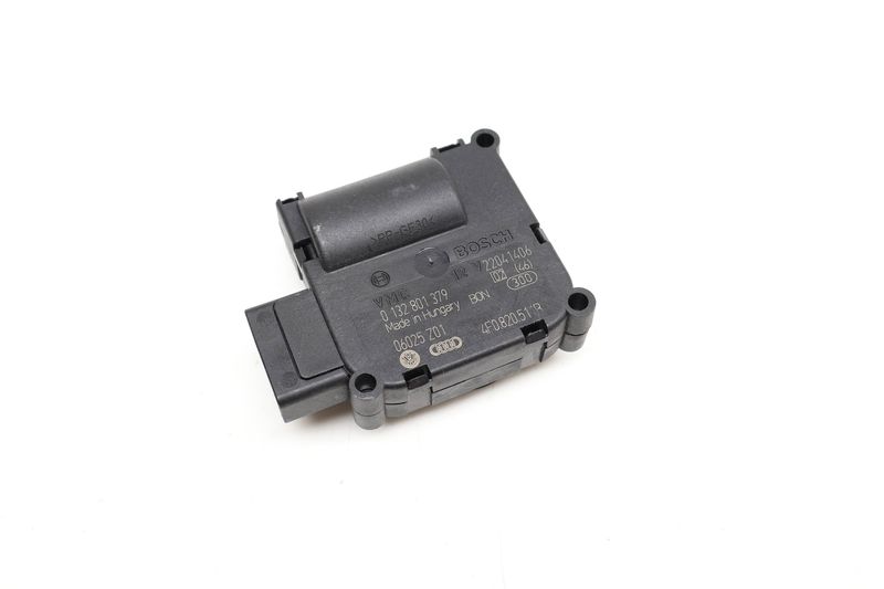 HVAC Flap / Servo Air Motor / Actuator 4F0820511B — Used (SKU 720571)