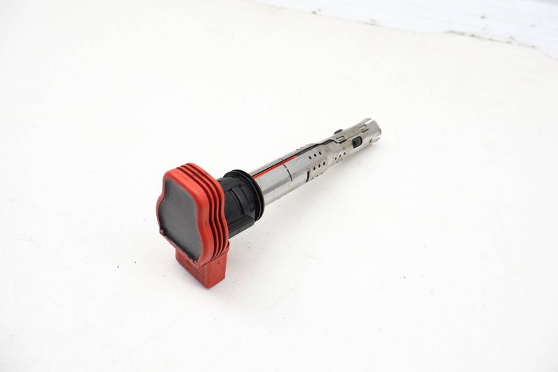 Ignition Coil Pack 06E905115E — Used (SKU 720727)