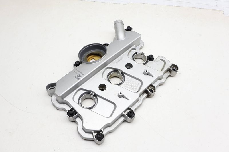 Engine Valve / Cylinder Head Cover 06E103471P — Used (SKU 720930)