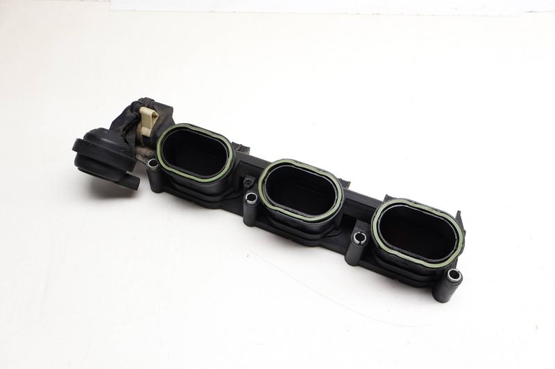 Lower Intake Manifold Air Distribution Housing 06E133109AR — Used (SKU 720926)
