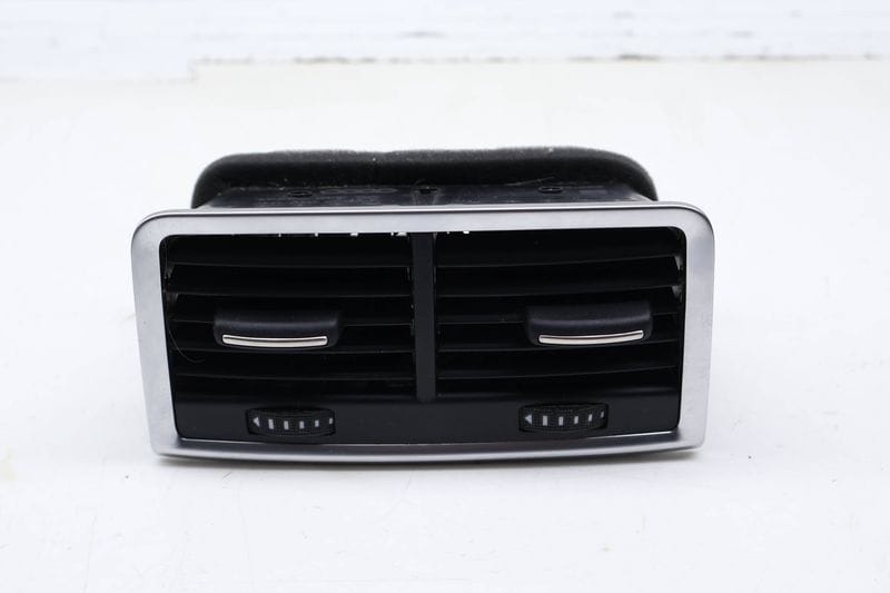 Center Air Vent 4L0819203K — Used (SKU 720797)