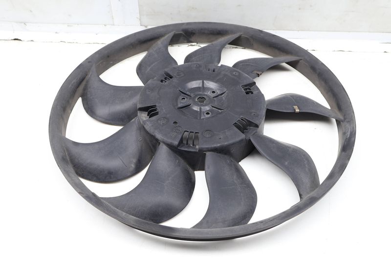 Electric Cooling Fan Blade 7L0959455E — Used (SKU 609805)