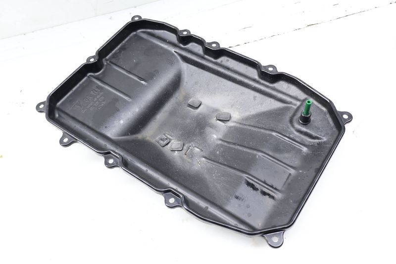 Transmission Oil Pan / Sump 0C8321361 — Used (SKU 721013)