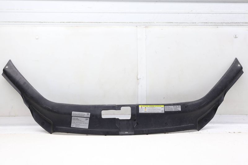 Upper Core / Radiator Support Cover 4L0807081 — Used (SKU 720999)