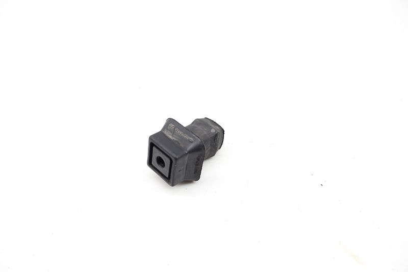 Upper Radiator Rubber Mount / Bushing 7L0121276A — Used (SKU 720738)