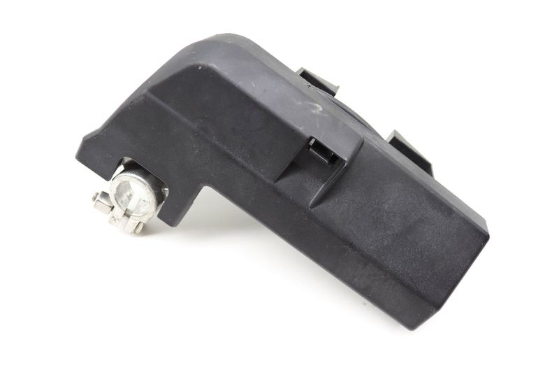 Positive Battery Connector 8J0915459 — Used (SKU 569918)