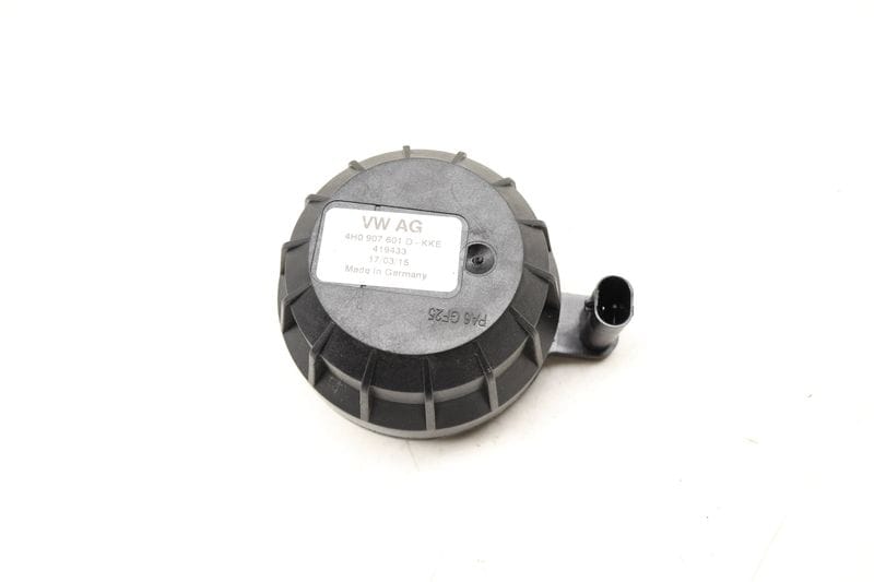 Engine Sound / Impact Sound Actuator Module 4H0907601D — Used (SKU 533838)