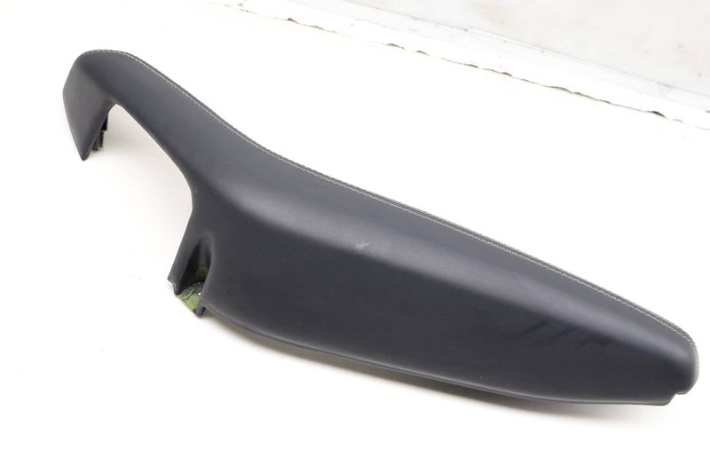 Door Pull Handle / Armrest 8R1867174C — Used (SKU 613700)