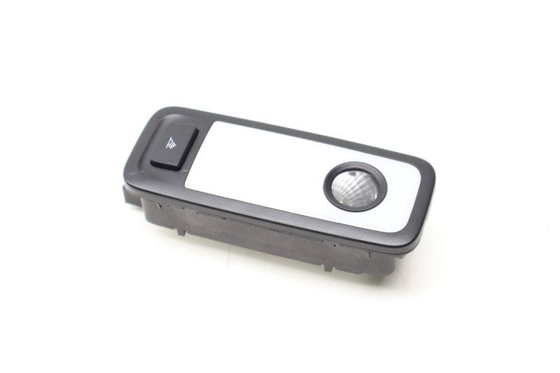Dome Reading Light 8R0947291 — Used (SKU 613643)