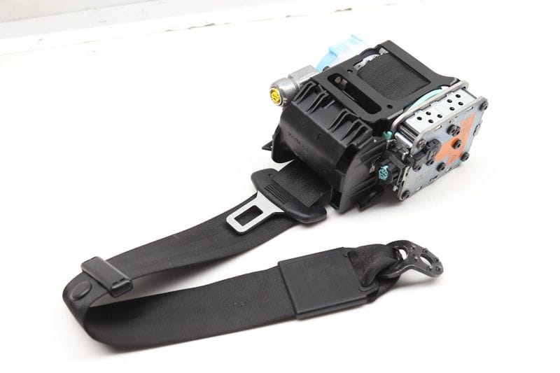 Seatbelt / Seat Belt Retractor 8J8857706D — Used (SKU 576523)