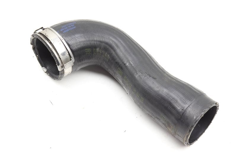 Lower Turbo Intercooler Hose 8J0145834 — Used (SKU 576766)