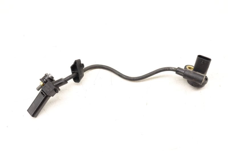 Crankshaft Sensor 13627595860 — Used (SKU 521100)