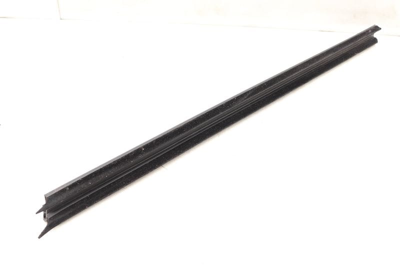 Door Window Slot Seal / Trim (INNER) 51337258299 — Used (SKU 521181)