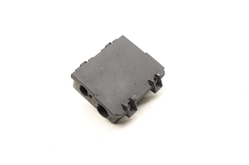 Plug-IN Connection Bracket 61139252800 — Used (SKU 521086)