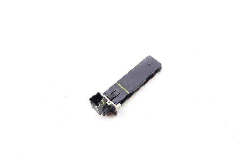 Cabin Air Temperature / Temp Sensor 64119238085 — Used (SKU 659639)