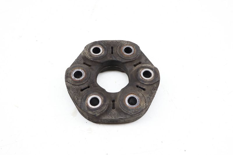 Driveshaft Flex Disc / Giubo 26117610372 — Used (SKU 690733)