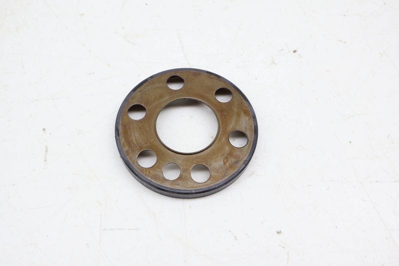 Engine Sealing Plate / Cover 11217588968 — Used (SKU 690762)