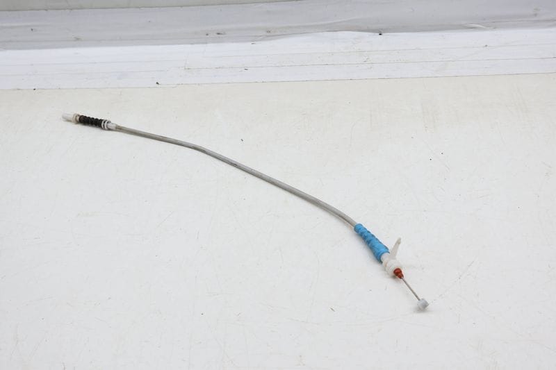 Exterior Door Handle Release / Bowden Cable 51217259828 — Used (SKU 690647)