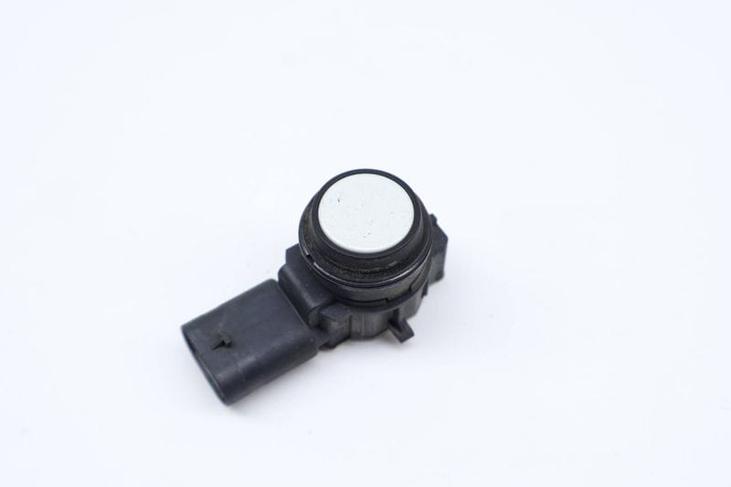 Park Assist / Parking Aid Sensor 66209261588 — Used (SKU 690542)