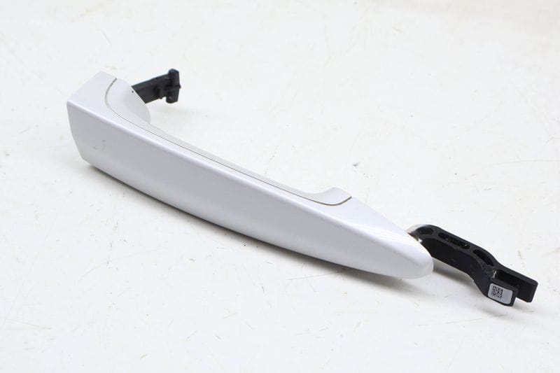 Exterior Door Handle 51217207562 — Used (SKU 690809)