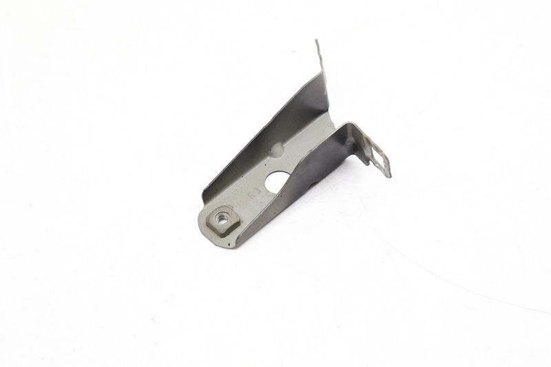 Fender Mount / Bracket 41358066938 — Used (SKU 659386)