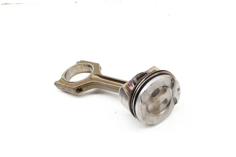 Piston / Connecting Rod 11258606459 — Used (SKU 659438)