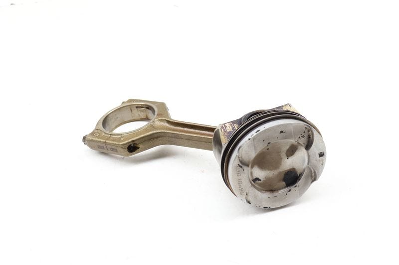 Piston / Connecting Rod 11258606459 — Used (SKU 659439)