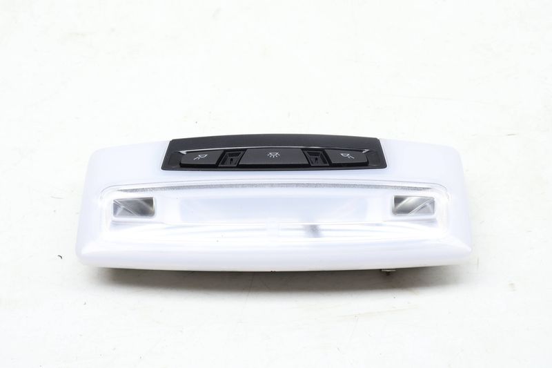 Dome / Roof Reading Light 61319277932 — Used (SKU 659531)