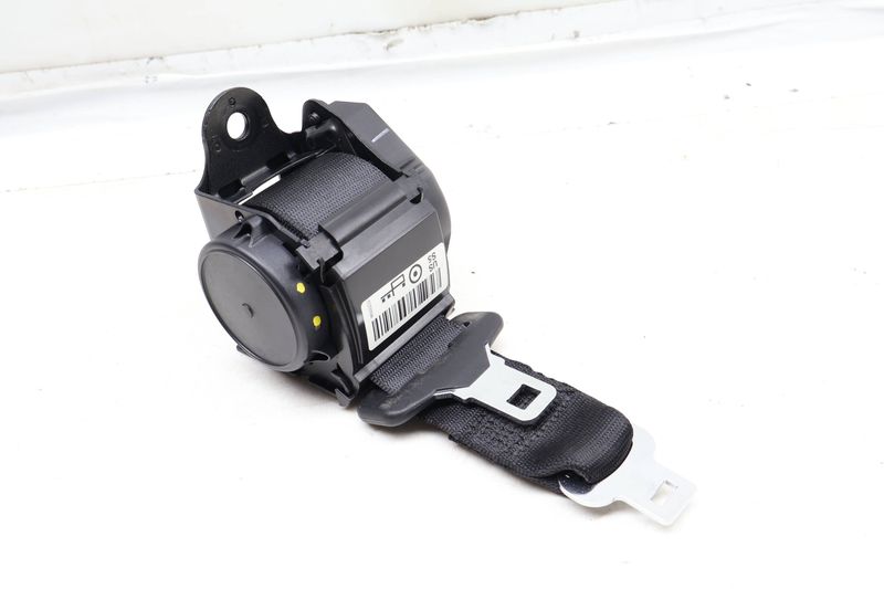 Seat Belt Retractor (CENTER) 72117259396 — Used (SKU 659560)