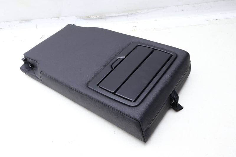 Seat Center Armrest / Arm Rest 52207293845 — Used (SKU 659342)