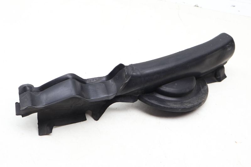 Engine Bay / Hood Seal 51767255804 — Used (SKU 659404)