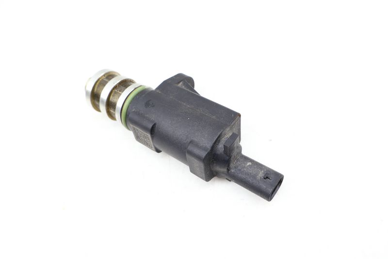 Solenoid Valve 11417639993 — Used (SKU 659236)