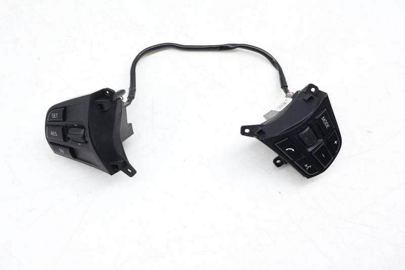 Steering Wheel Control Switch Set 61319261861 — Used (SKU 690549)