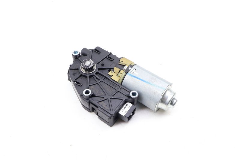 Sunroof / Sun Roof Motor 67617316536 — Used (SKU 690672)