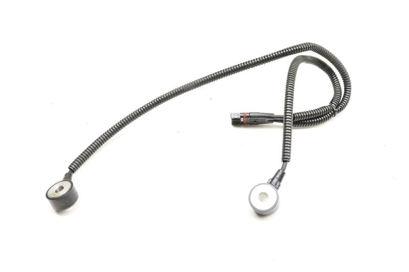 Knock Sensor 13627566786 — Used (SKU 467063)