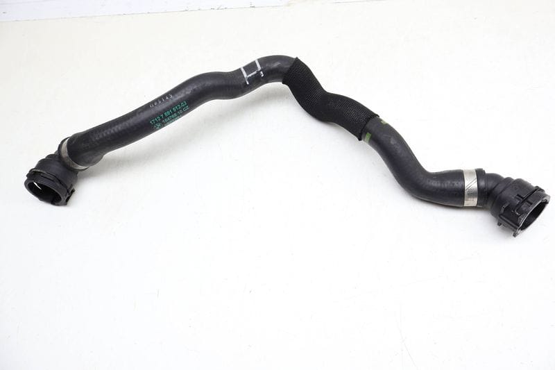 Auxiliary Coolant / Water Pump Hose 17127591512 — Used (SKU 683600)