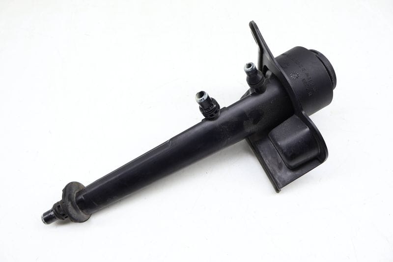 Coolant Expansion Tank Filler Neck / Tube 17137591692 — Used (SKU 683608)