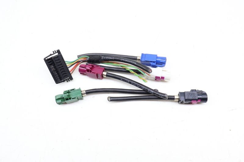Driver Assist Camera Module Wiring Connector / Pigtail Set — Used (SKU 683421)