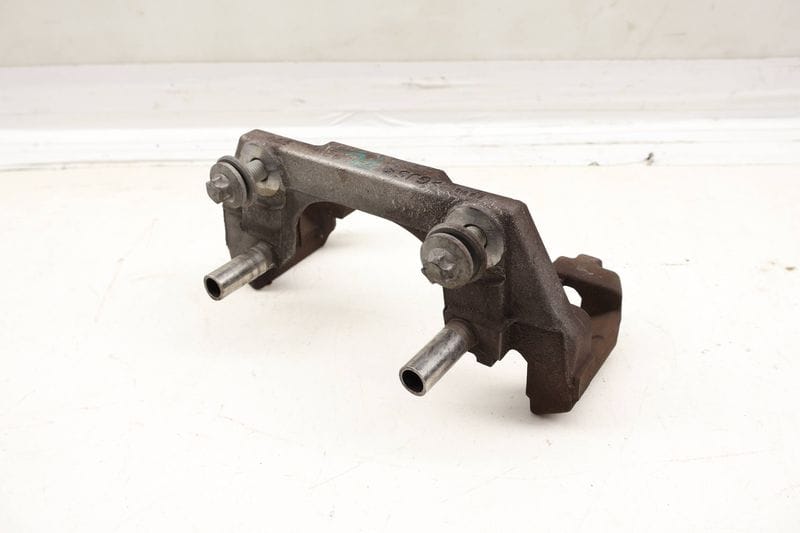 Brake Caliper Carrier / Bracket 34116786829 — Used (SKU 683729)