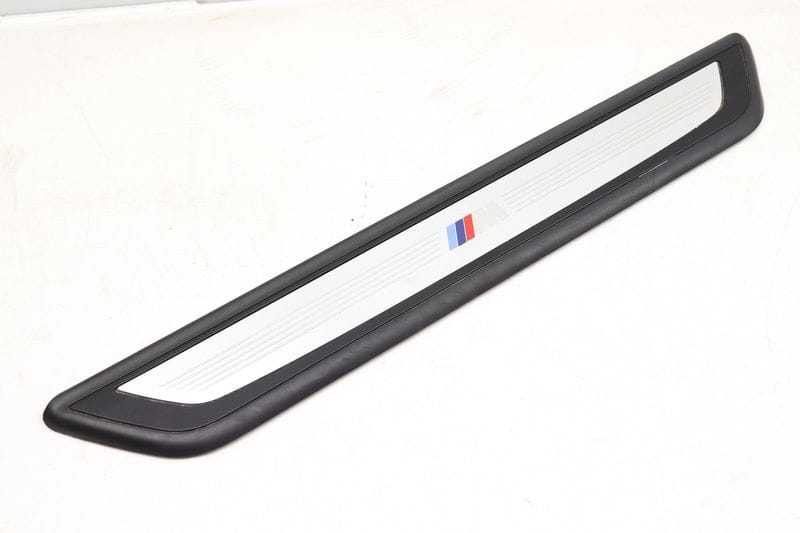 Door Sill / Scuff Plate (M) 51478046135 — Used (SKU 471188)
