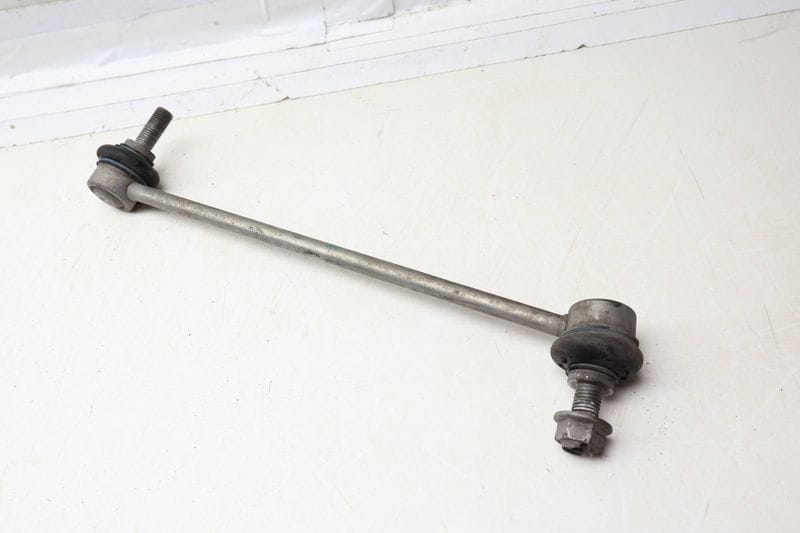 Stabilizer / Sway Bar End Link 31356777319 — Used (SKU 683745)
