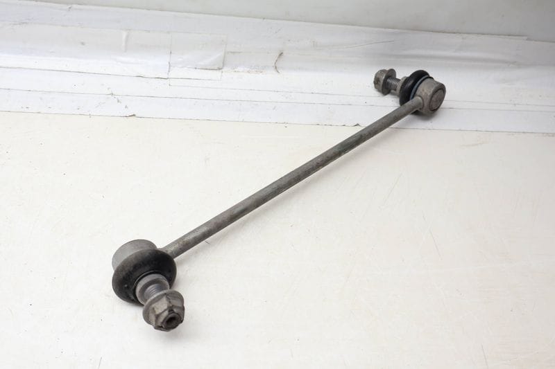 Stabilizer / Sway Bar End Link 31356777319 — Used (SKU 683746)